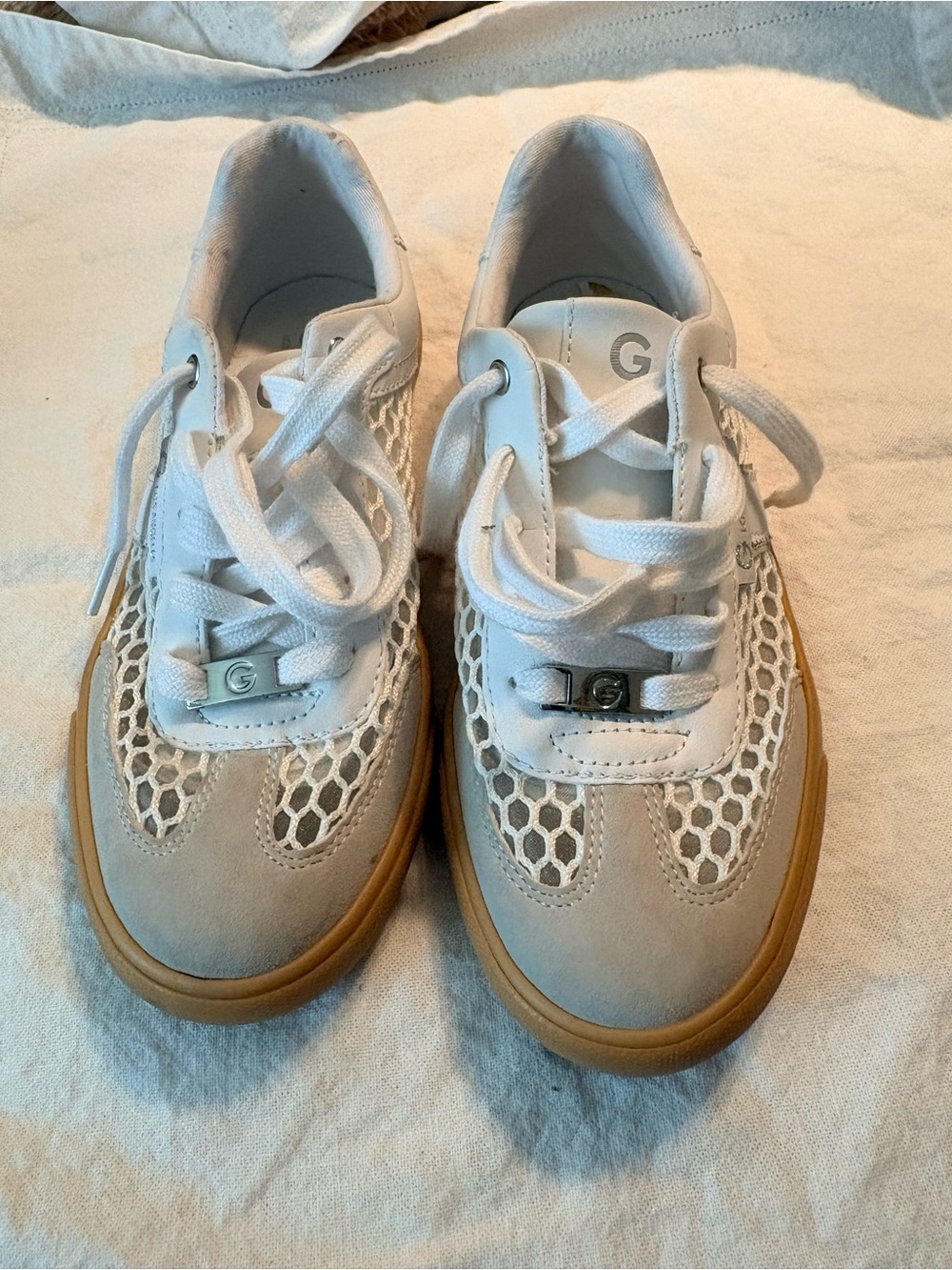 GBG Los Angeles White & Gum Lace-Up Women's Sneakers